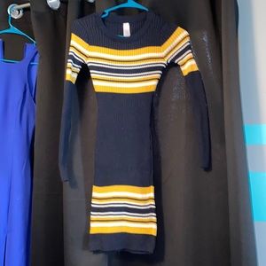 Size 1 fitted dress, super stretchy